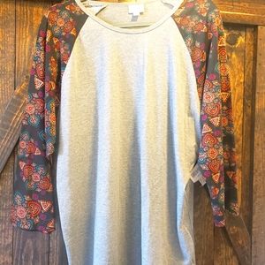 Lularoe Randy baseball tee